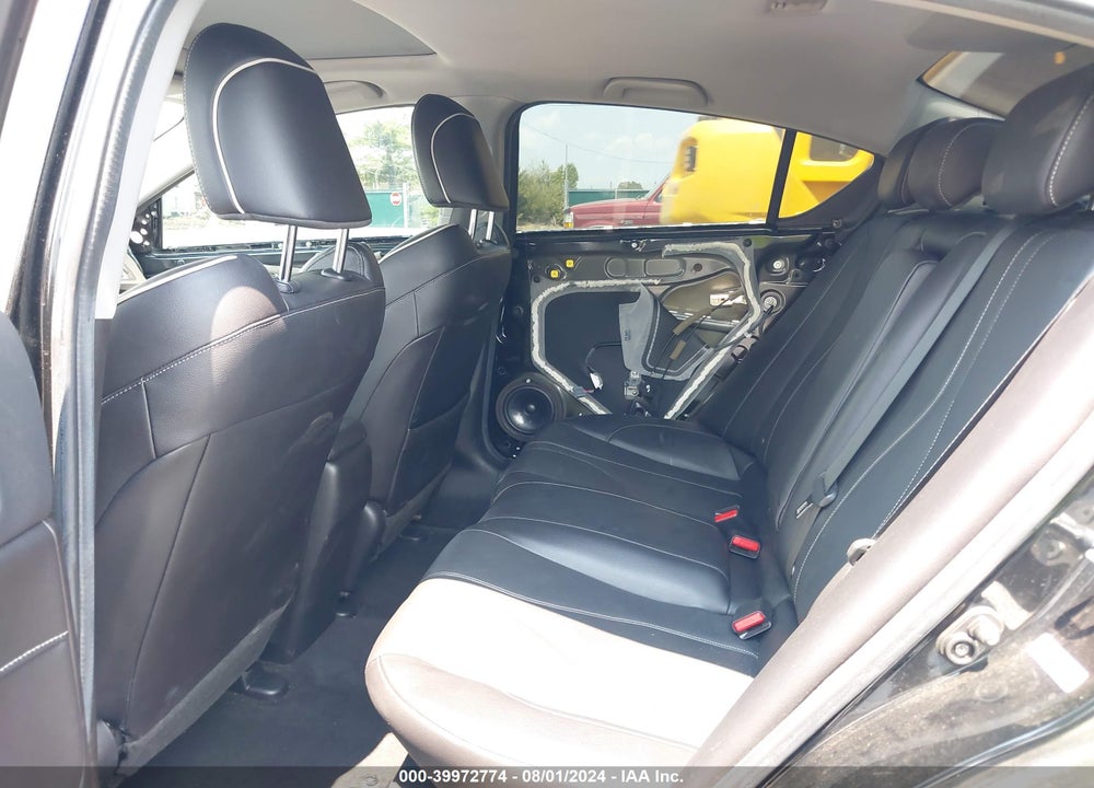 2019 ACURA ILX PREMIUM PACKAGE/TECHNOLOGY PACKAGE VIN: 19UDE2F73KA009647