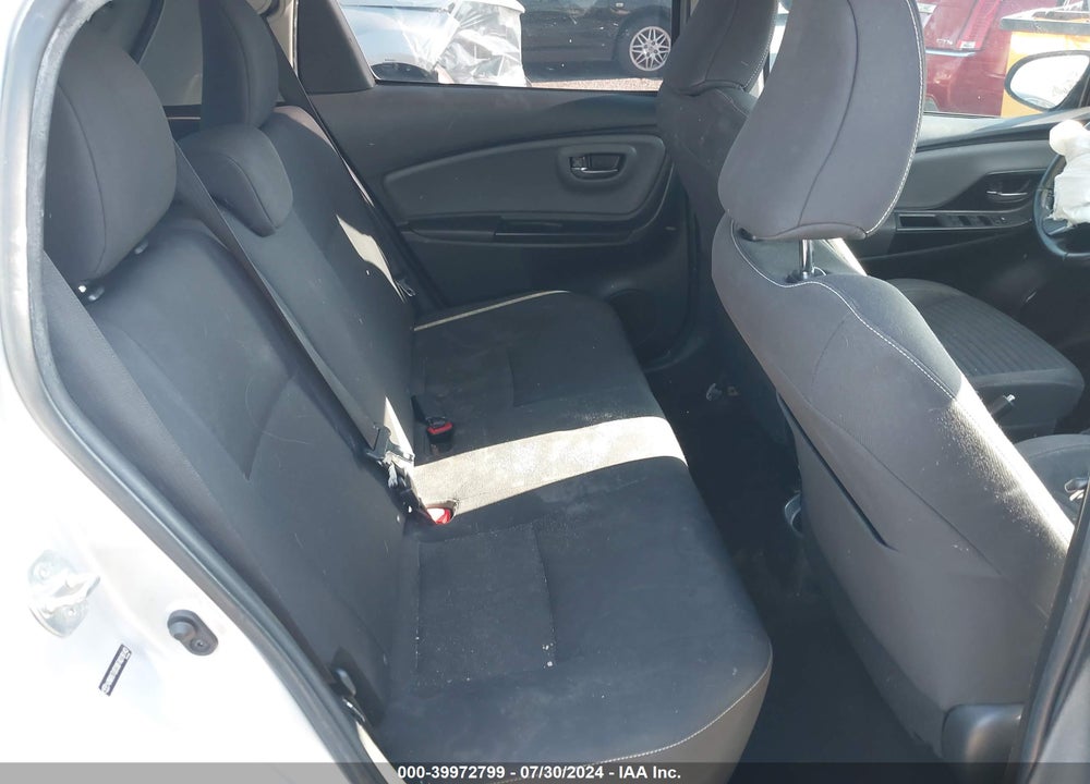 2015 TOYOTA YARIS SE VIN: VNKKTUD38FA019143