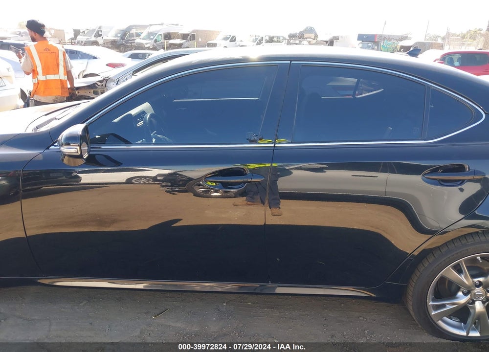 2009 LEXUS IS 250 VIN: JTHBK262695106829