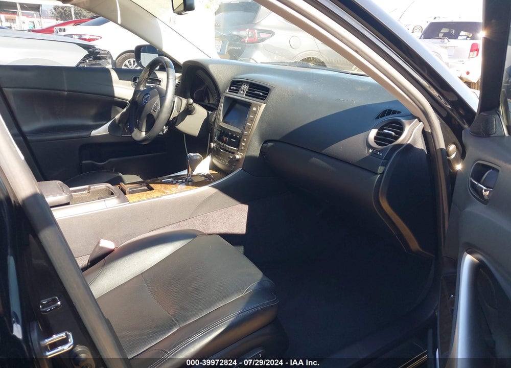 2009 LEXUS IS 250 VIN: JTHBK262695106829