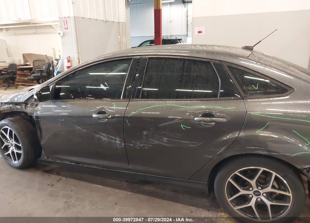 2017 FORD FOCUS VIN: 1FADP3H26HL299966