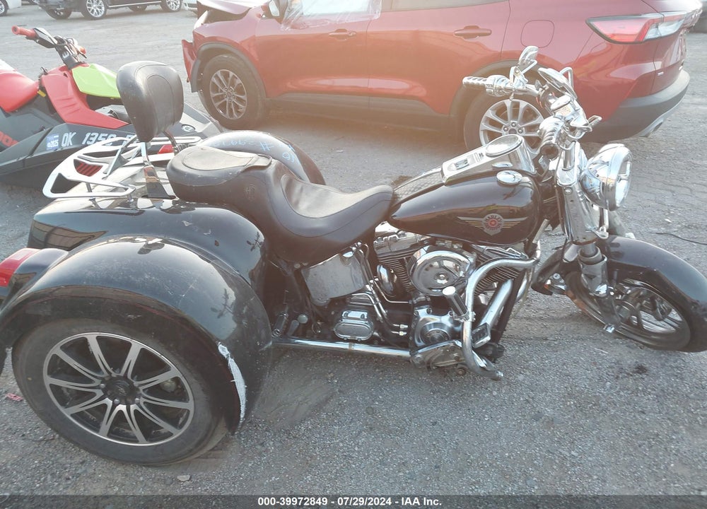 2000 HARLEY-DAVIDSON FXSTS VIN: 1HD1BLY15YY052071