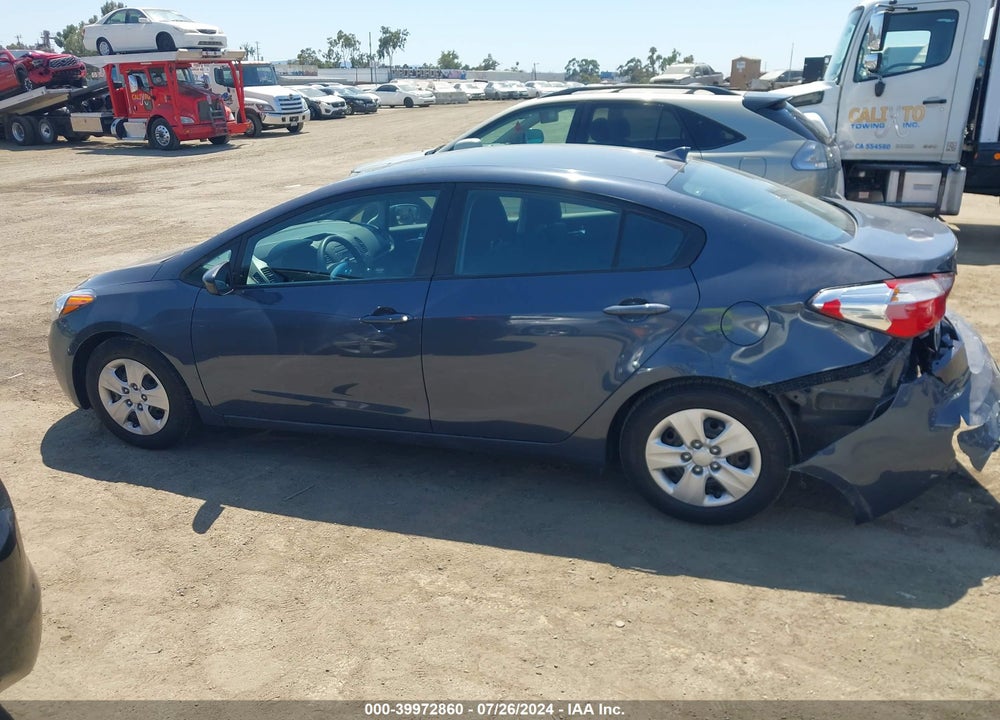 2016 KIA FORTE LX VIN: KNAFK4A64G5587229
