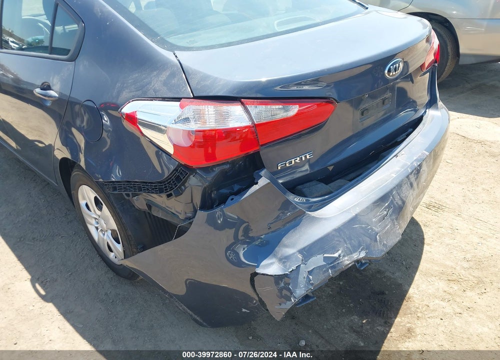 2016 KIA FORTE LX VIN: KNAFK4A64G5587229