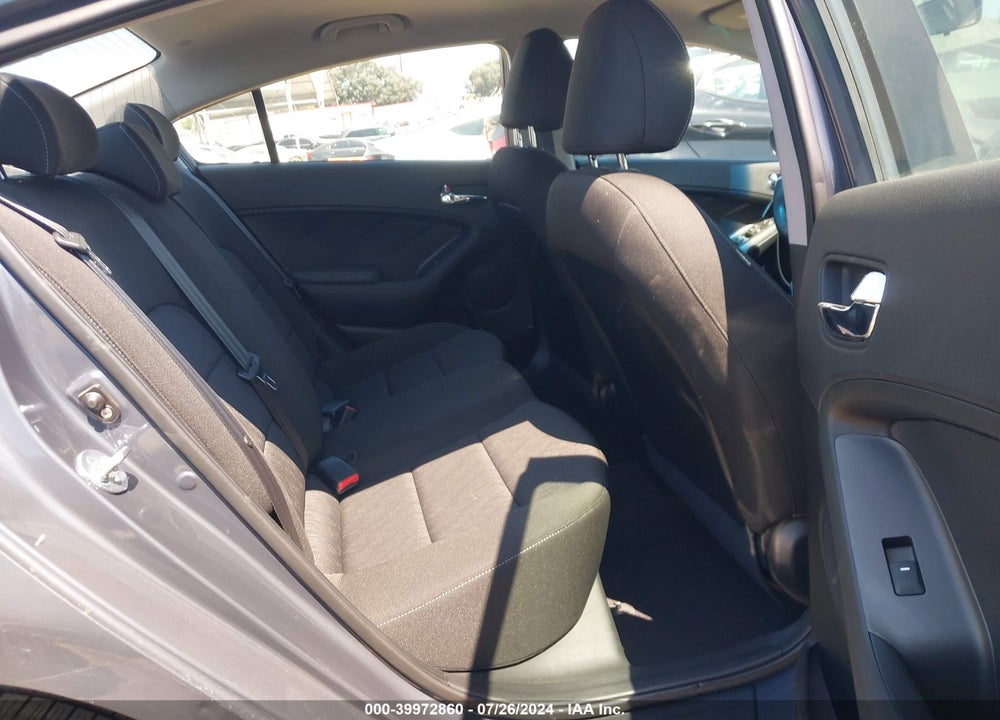 2016 KIA FORTE LX VIN: KNAFK4A64G5587229