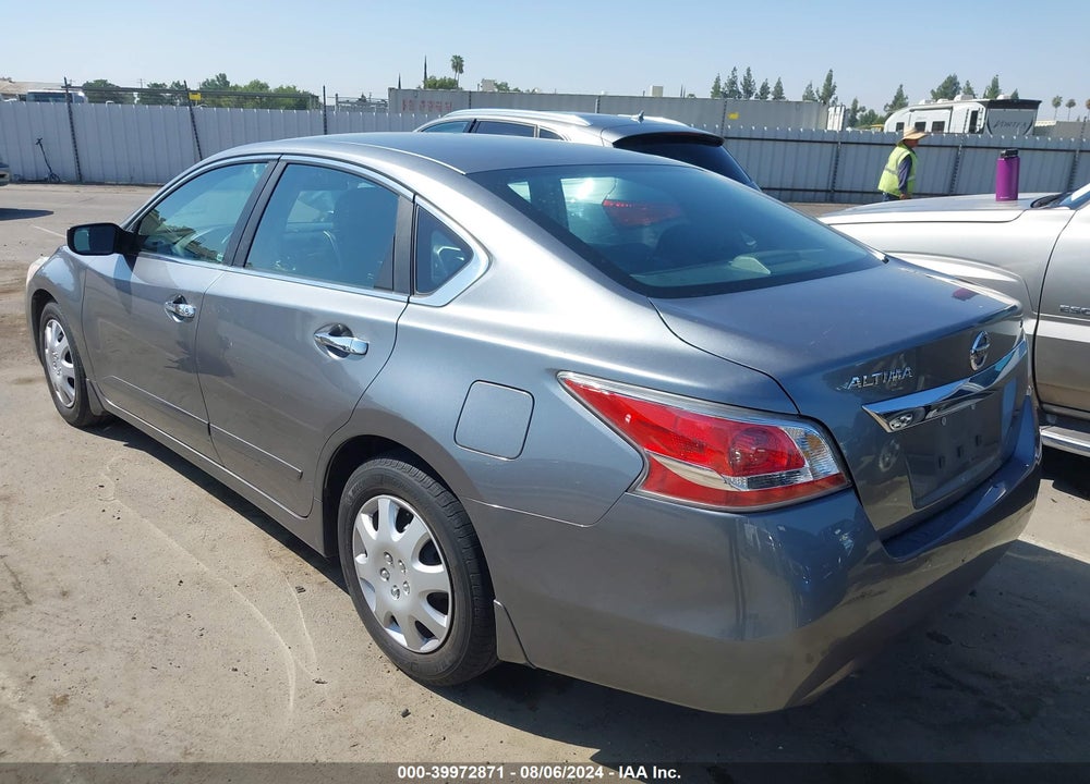 2015 NISSAN ALTIMA 2.5 S VIN: 1N4AL3AP2FC571043