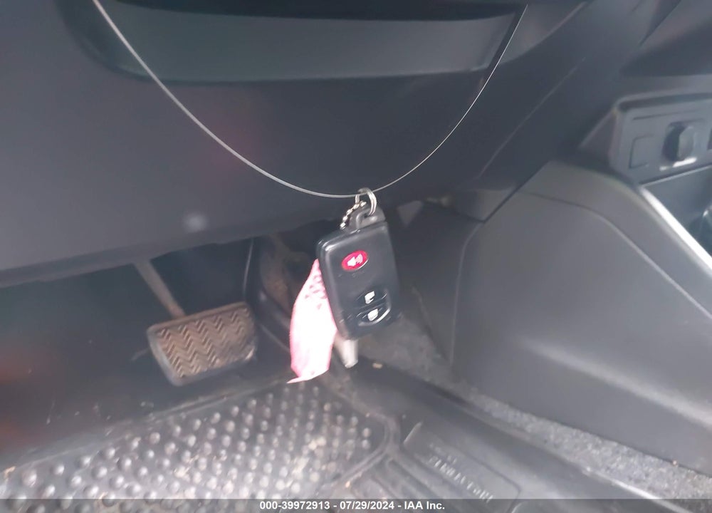 2015 TOYOTA PRIUS V THREE VIN: JTDZN3EU1FJ021397