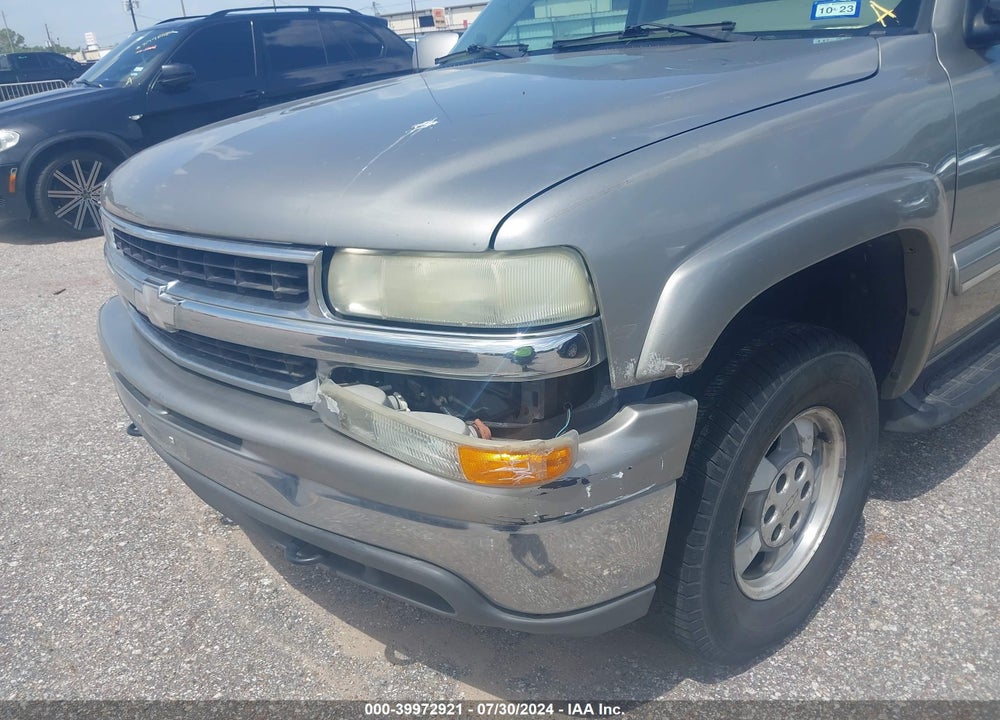 2003 CHEVROLET SUBURBAN 1500 LT VIN: 3GNFK16Z73G266848