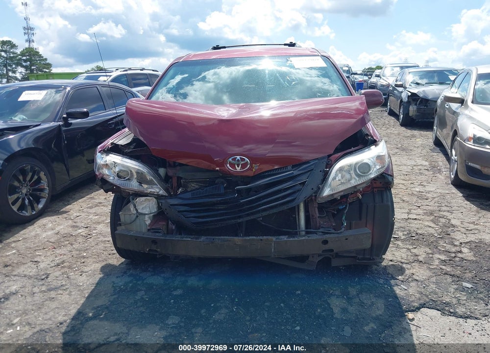 2014 TOYOTA SIENNA LE V6 8 PASSENGER VIN: 5TDKK3DC4ES496756