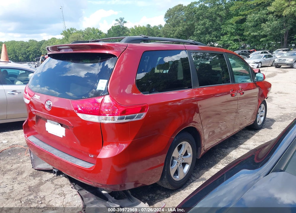 2014 TOYOTA SIENNA LE V6 8 PASSENGER VIN: 5TDKK3DC4ES496756