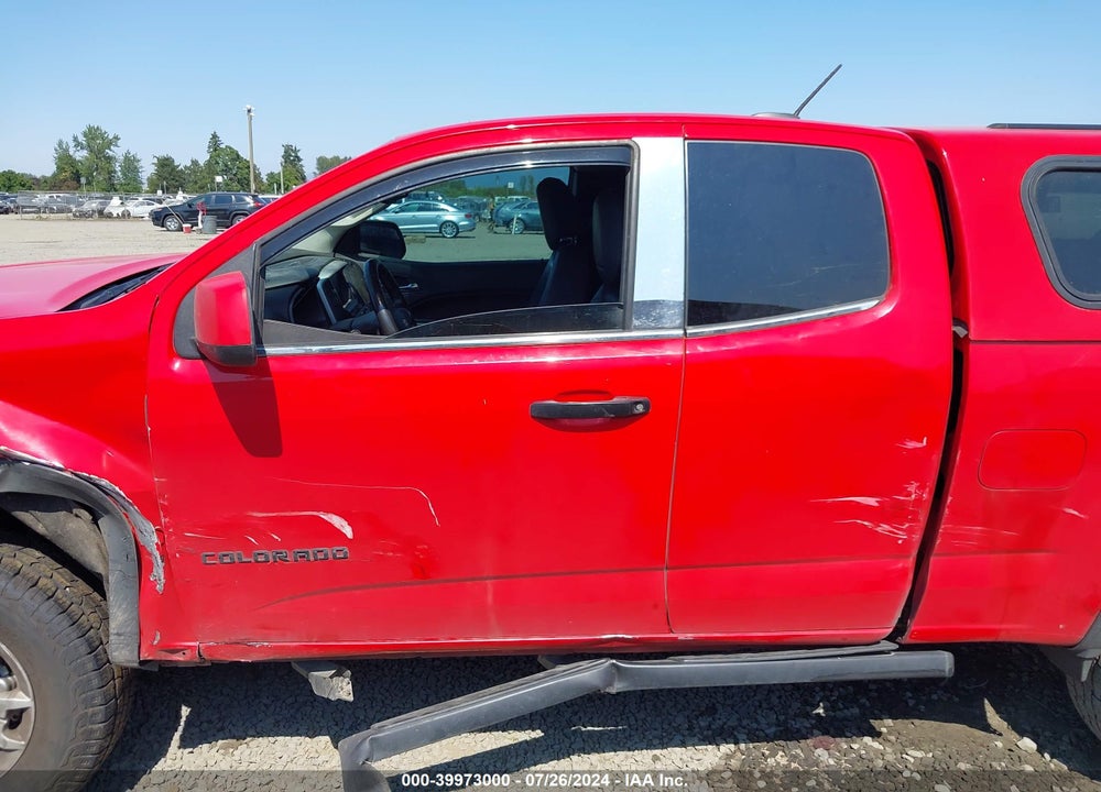 2015 CHEVROLET COLORADO VIN: 1GCHSBE31F1211061