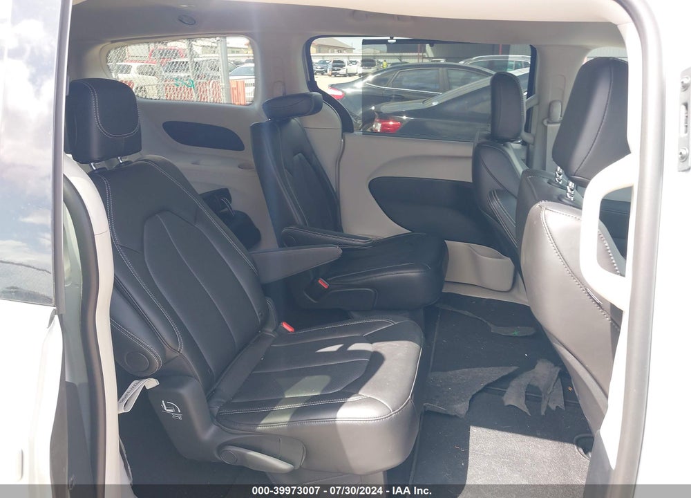 2024 CHRYSLER PACIFICA TOURING L VIN: 2C4RC1BG4RR133068