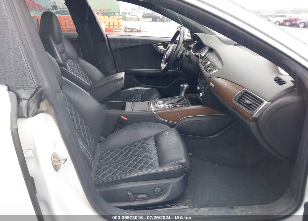 2013 AUDI S7 4.0T PRESTIGE VIN: WAU32AFC4DN136104