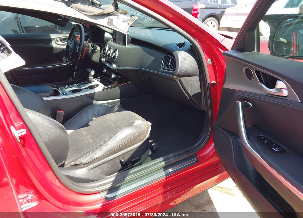 2019 KIA STINGER GT VIN: KNAE35LC8K6056541