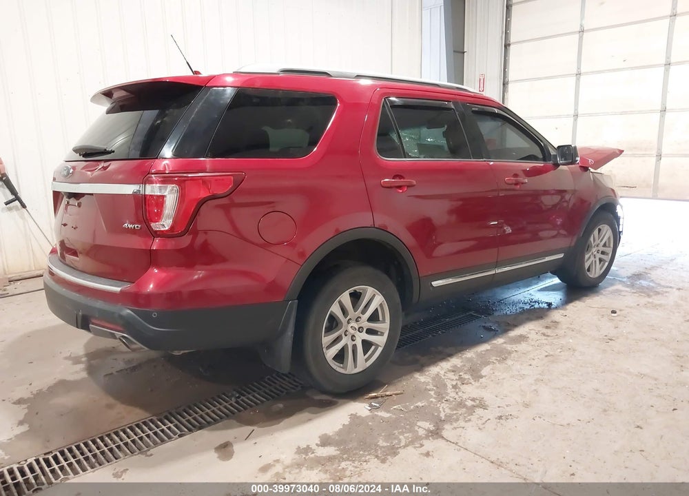 2018 FORD EXPLORER XLT VIN: 1FM5K8D89JGC71402