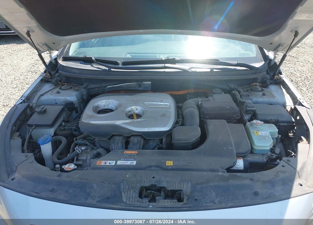 2017 HYUNDAI SONATA HYBRID SE VIN: KMHE24L33HA064936