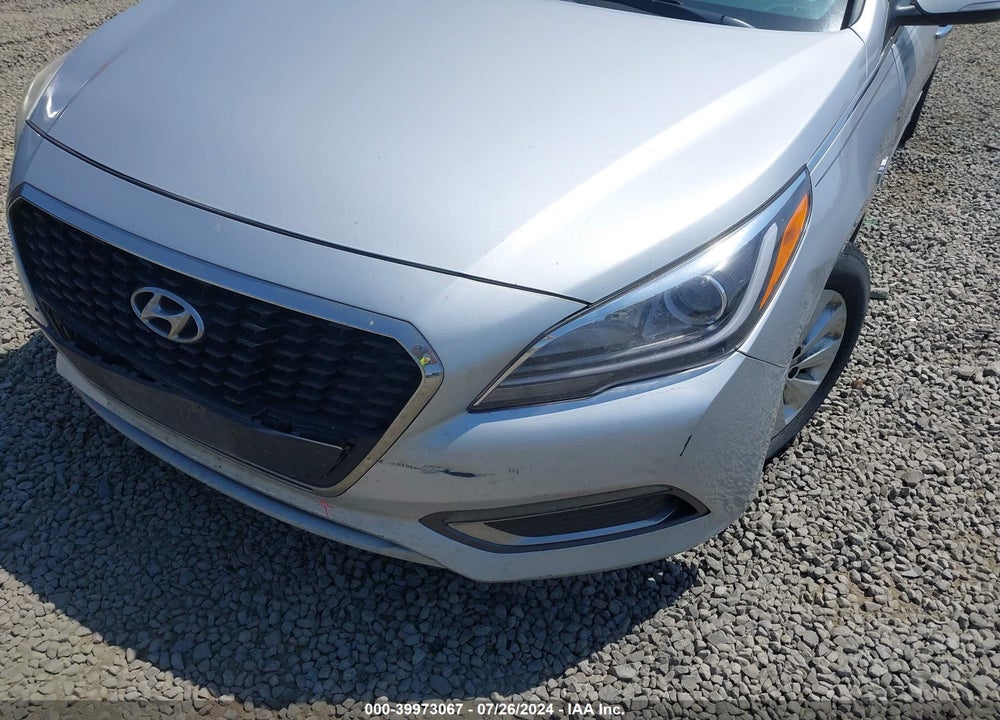 2017 HYUNDAI SONATA HYBRID SE VIN: KMHE24L33HA064936