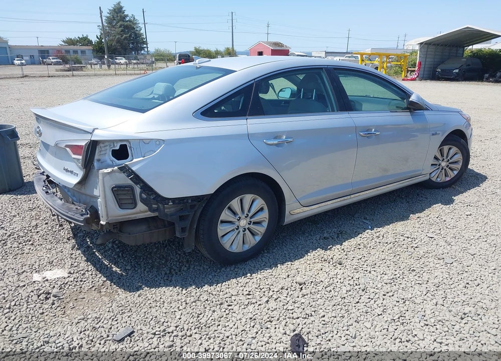 2017 HYUNDAI SONATA HYBRID SE VIN: KMHE24L33HA064936