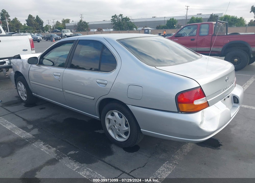 1999 NISSAN ALTIMA GLE/GXE/SE/SE-L/XE VIN: 1N4DL01D8XC150575