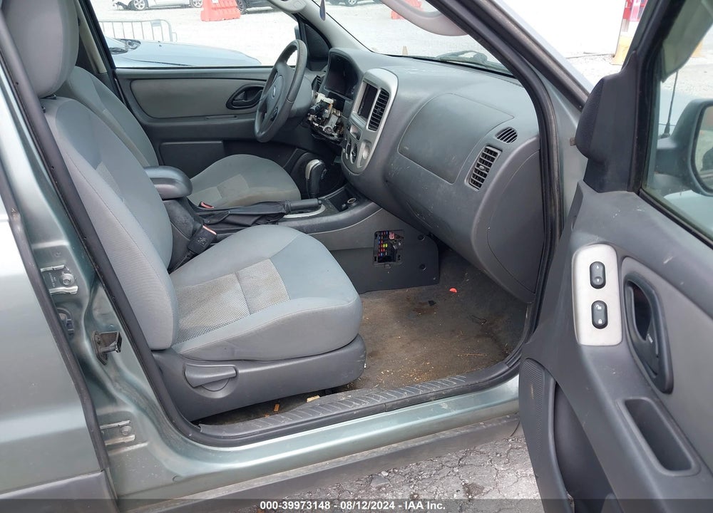 2006 FORD ESCAPE XLT VIN: 1FMYU03Z46KC54854