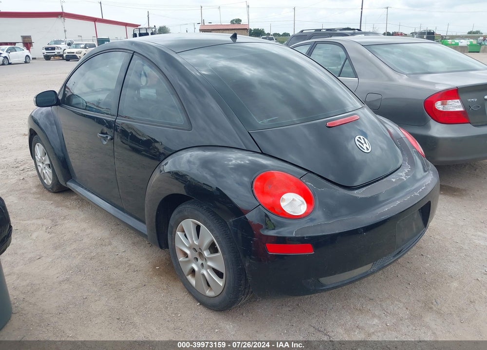 2008 VOLKSWAGEN NEW BEETLE S VIN: 3VWPW31C58M509305