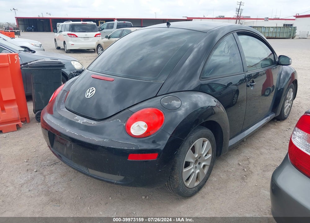 2008 VOLKSWAGEN NEW BEETLE S VIN: 3VWPW31C58M509305