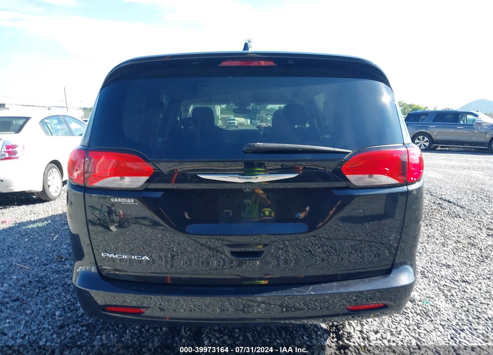 2017 CHRYSLER PACIFICA LX VIN: 2C4RC1CG5HR552043