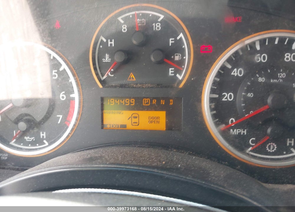 2008 NISSAN TITAN LE/SE VIN: 1N6BA06A48N337692