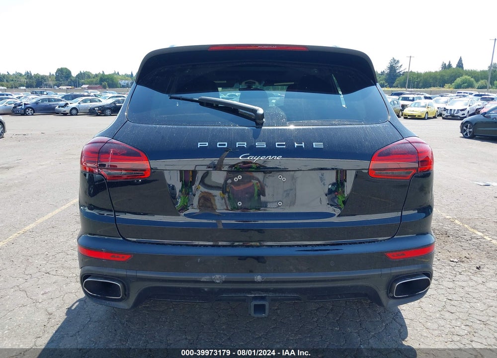 2018 PORSCHE CAYENNE PLATINUM EDITION VIN: WP1AA2A21JKA04088