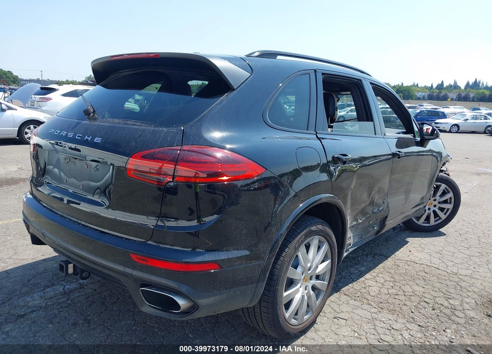2018 PORSCHE CAYENNE PLATINUM EDITION VIN: WP1AA2A21JKA04088
