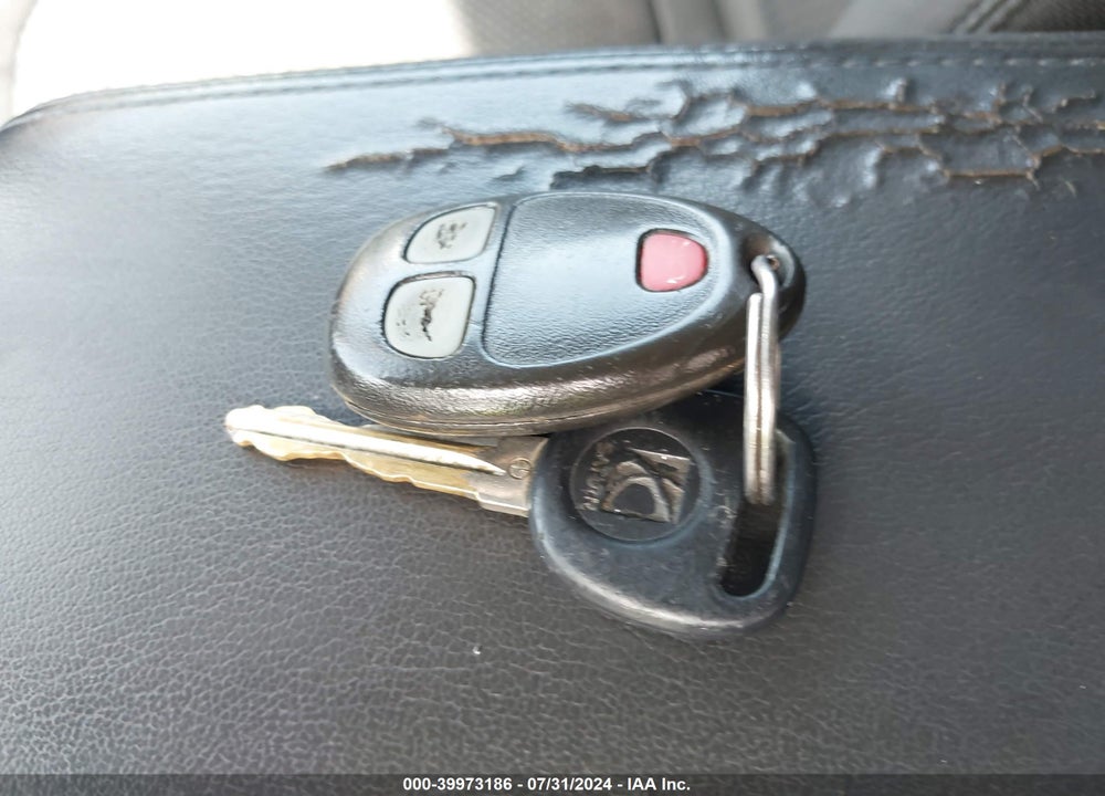 2008 SATURN OUTLOOK XR VIN: 5GZEV237X8J288822