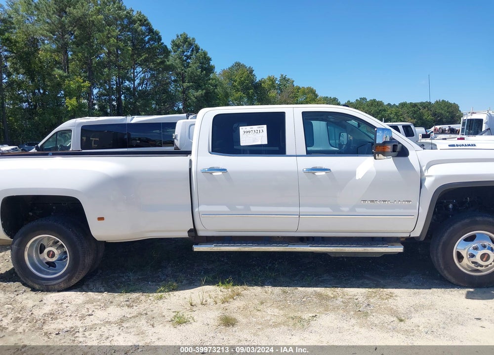 2017 GMC SIERRA 3500HD DENALI VIN: 1GT42YEY1HF238490