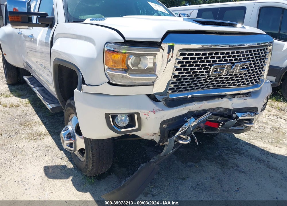 2017 GMC SIERRA 3500HD DENALI VIN: 1GT42YEY1HF238490
