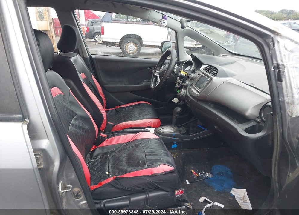2009 HONDA FIT SPORT VIN: JHMGE88649S063089