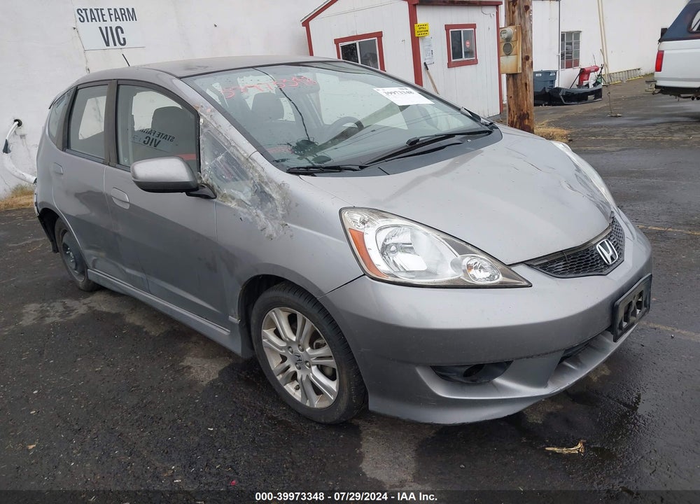 2009 HONDA FIT SPORT VIN: JHMGE88649S063089