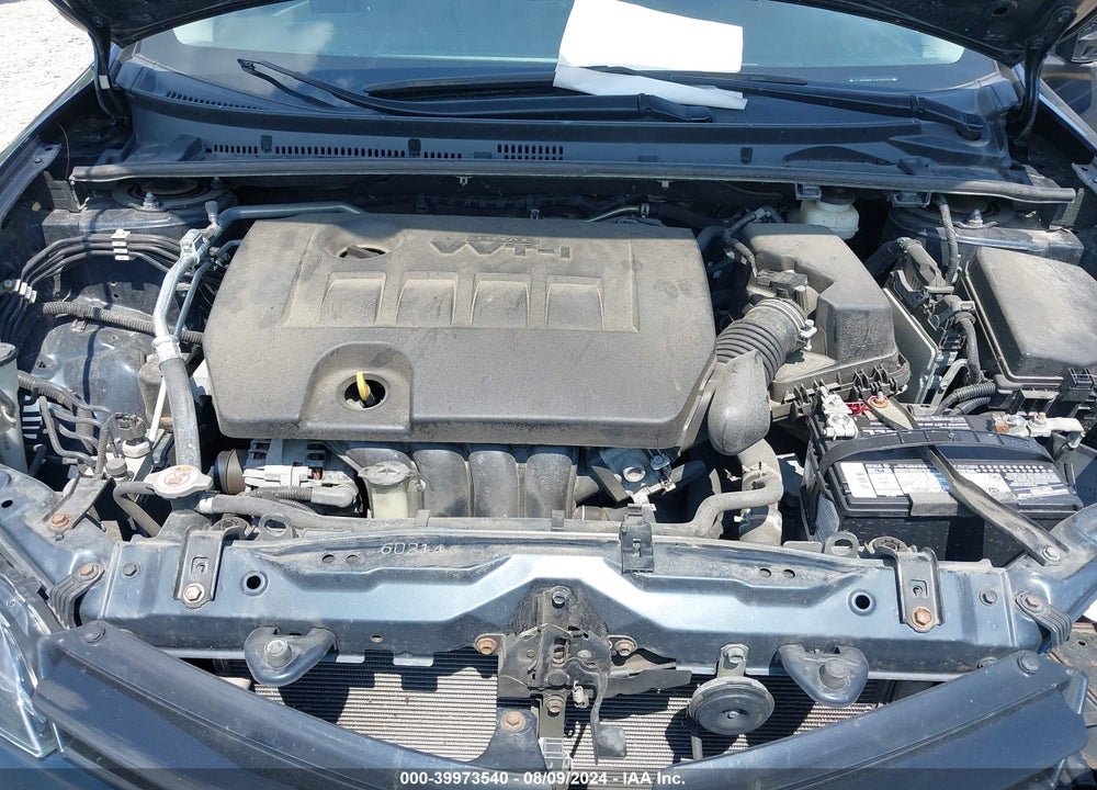 2018 TOYOTA COROLLA LE VIN: 2T1BURHE3JC032031