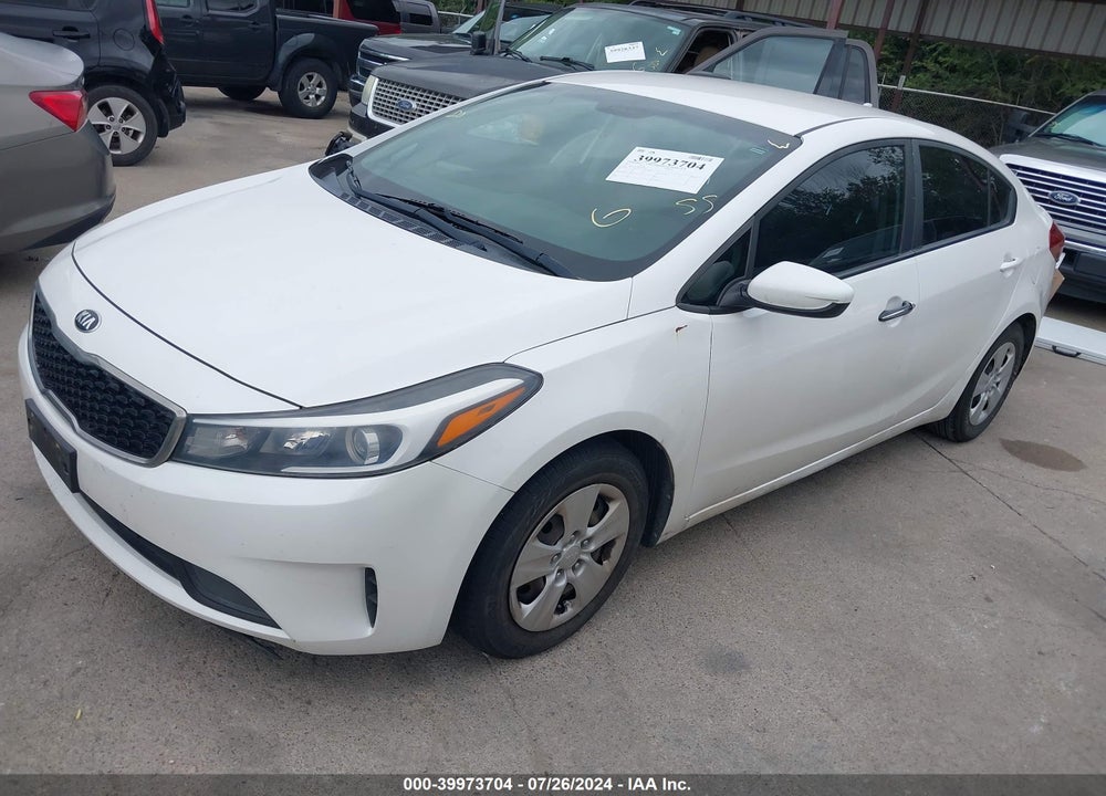 2017 KIA FORTE VIN: 3KPFL4A74HE059365