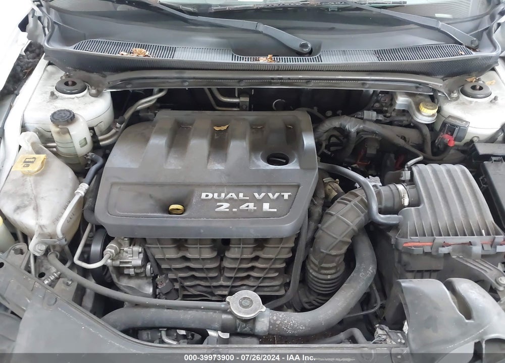 2013 CHRYSLER 200 VIN: 1C3CCBBB2DN610056