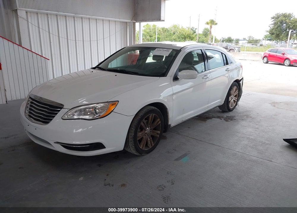 2013 CHRYSLER 200 VIN: 1C3CCBBB2DN610056