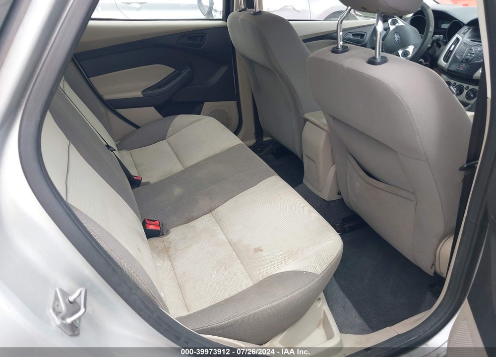 2012 FORD FOCUS SE VIN: 1FAHP3F28CL107895