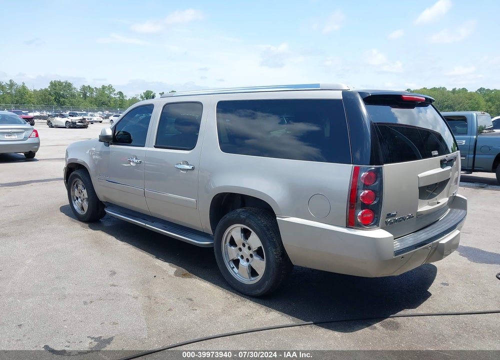 2009 GMC YUKON XL 1500 DENALI VIN: 1GKFK06249R163857