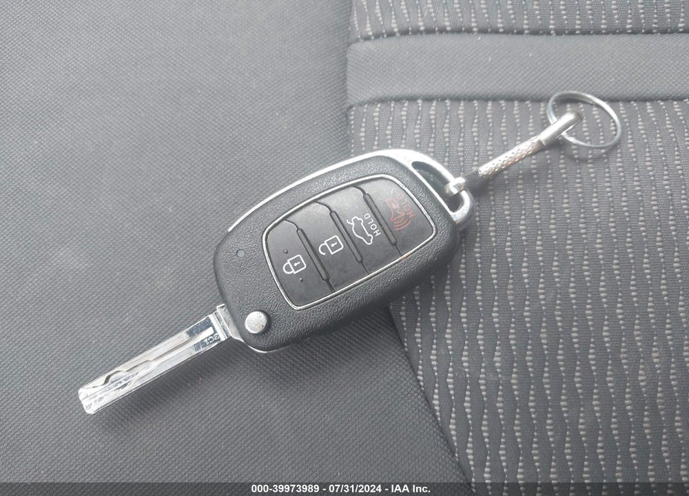 2018 HYUNDAI SONATA SE VIN: 5NPE24AF8JH598532