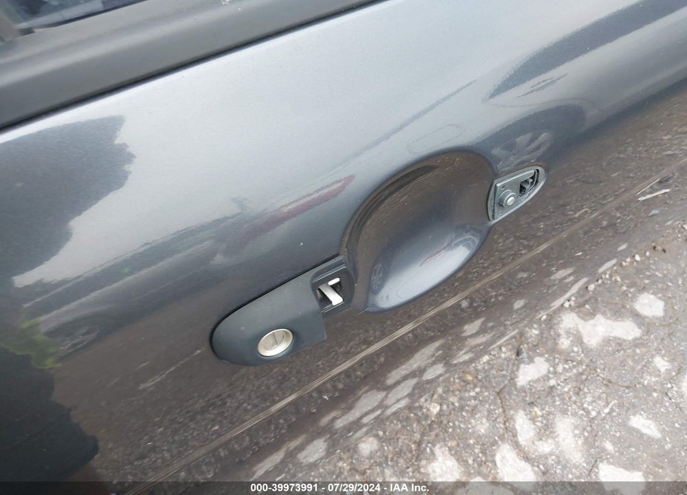 2007 HYUNDAI ACCENT GS VIN: KMHCM36CX7U033736