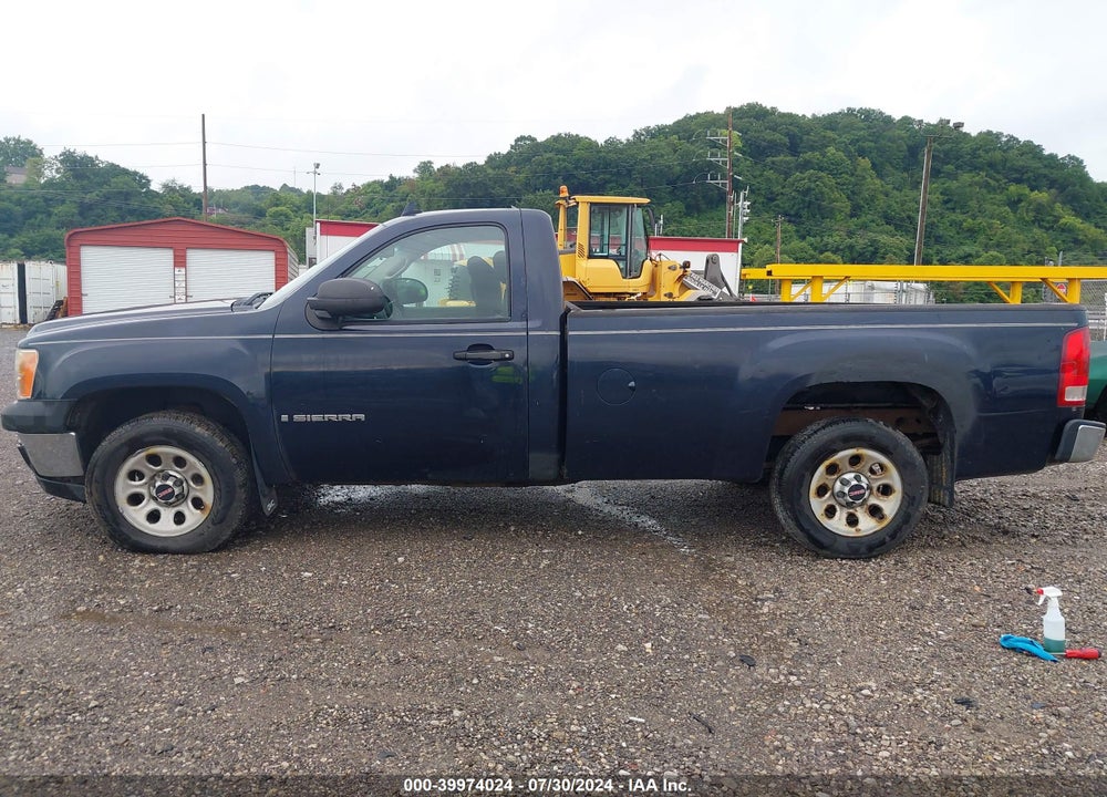 2008 GMC SIERRA 1500 WORK TRUCK VIN: 1GTEC14X68Z307335