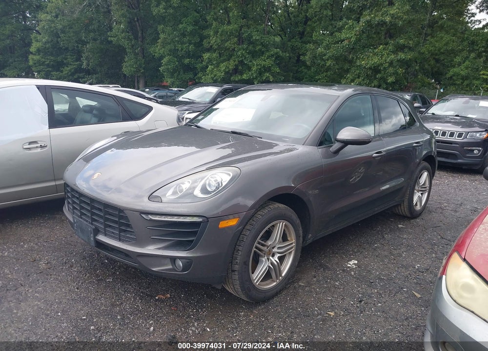 2015 PORSCHE MACAN S VIN: WP1AB2A53FLB58195