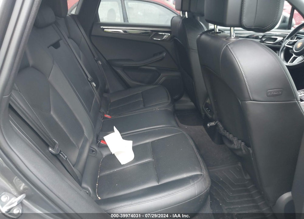 2015 PORSCHE MACAN S VIN: WP1AB2A53FLB58195
