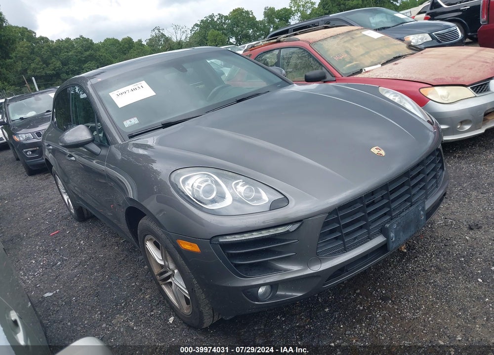 2015 PORSCHE MACAN S VIN: WP1AB2A53FLB58195