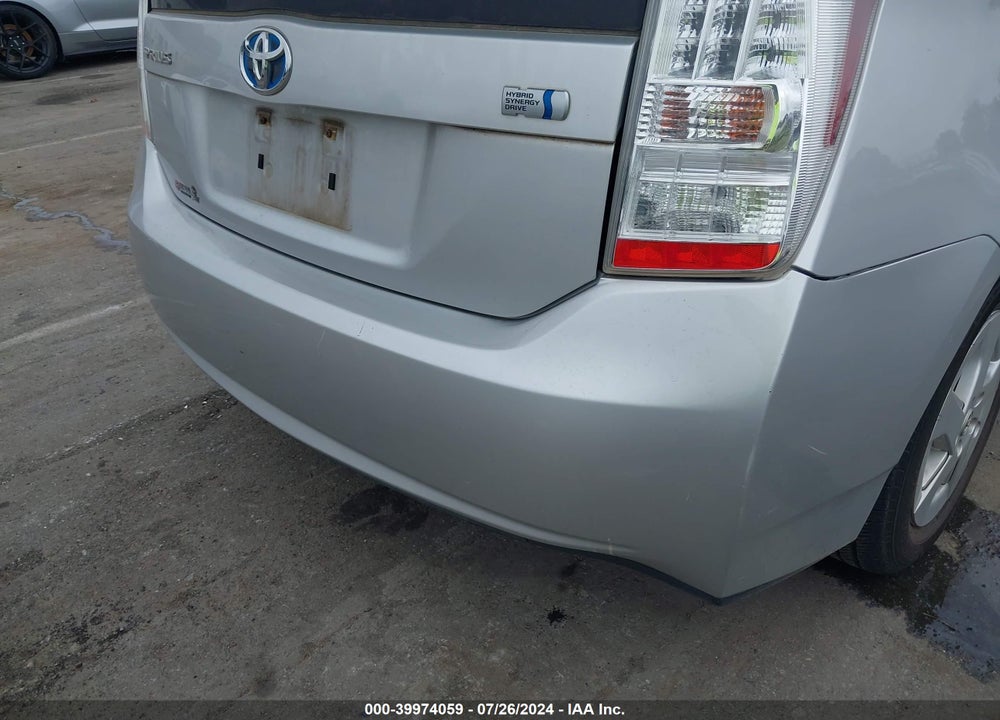 2011 TOYOTA PRIUS TWO VIN: JTDKN3DU3B1367142