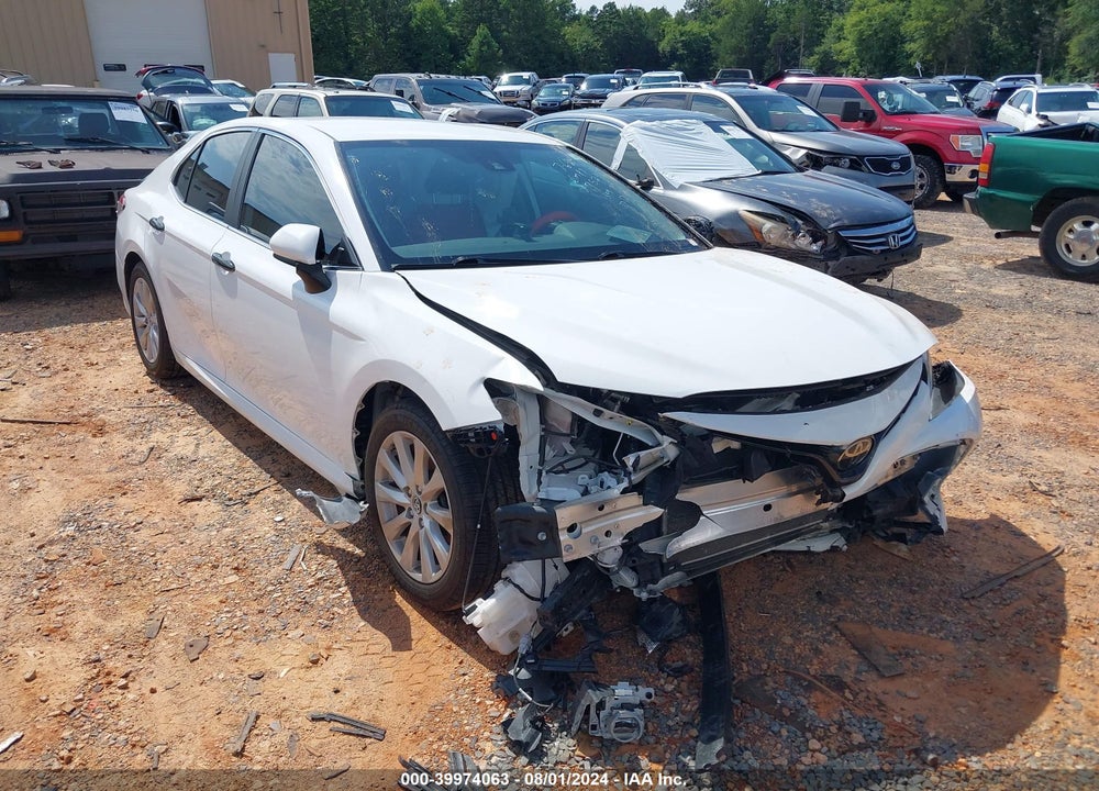 2019 TOYOTA CAMRY LE VIN: 4T1B11HKXKU752989