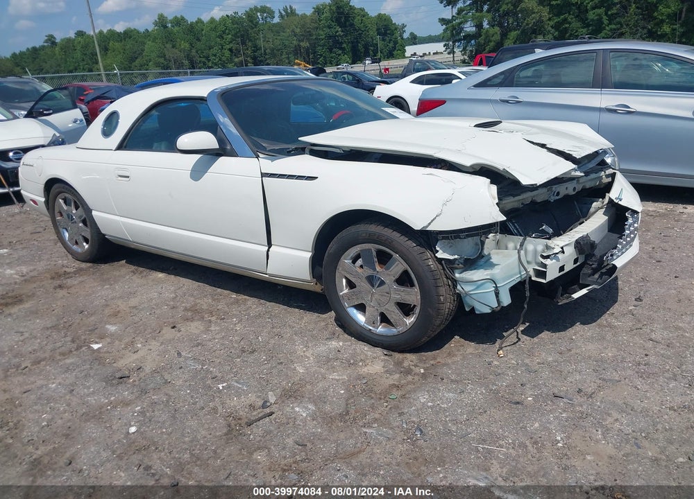 2002 FORD THUNDERBIRD VIN: 1FAHP60A82Y122738